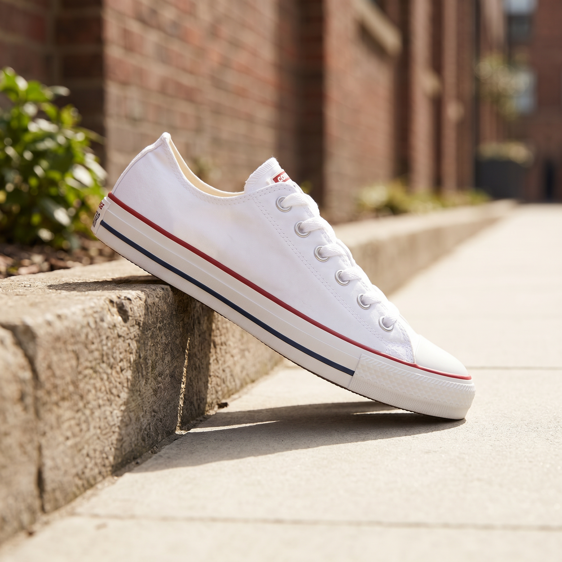 Generated lifestyle image for CONVERSE | CHUCK TAYLOR ALL STAR LO